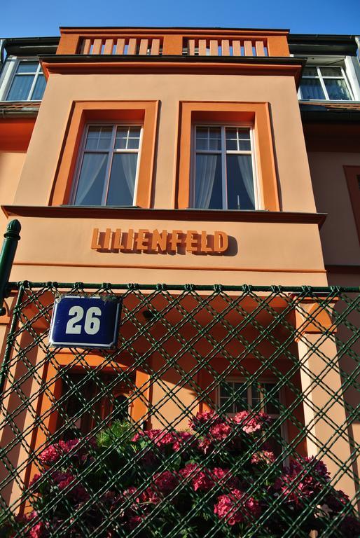 Penzion Valkoun-Lilienfeld KLV Exterior foto